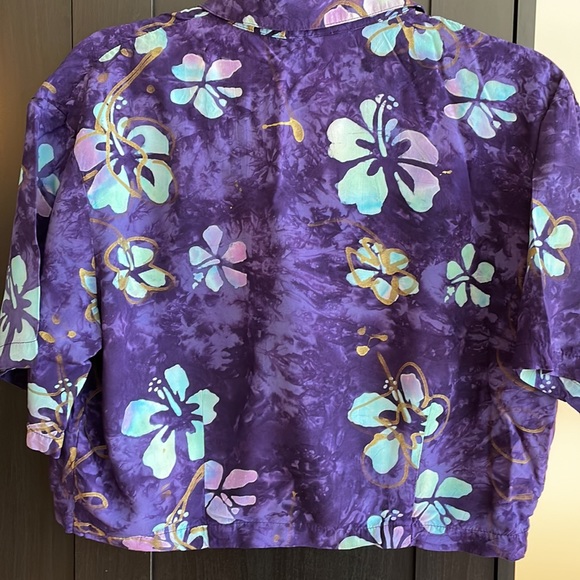 Floral Vintage Cropped Button Up - Picture 4 of 5